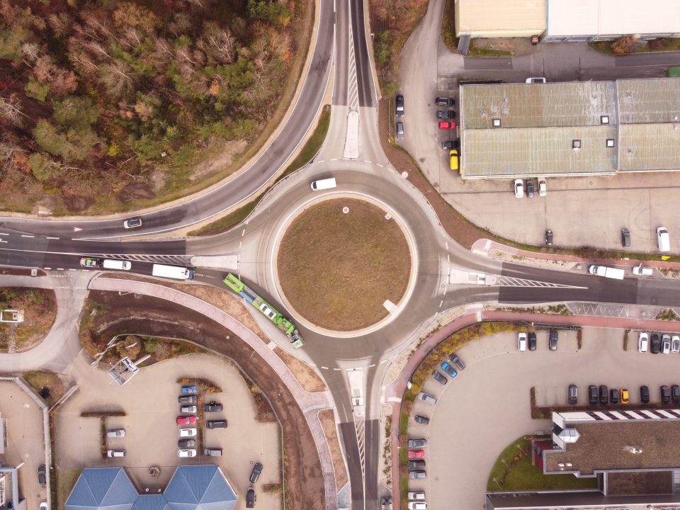 Hans_Hirschmann_Treuchtlingen_Tiefbau_Strassenbau_Stahlbetonbau_Stellenangebote_Lehrstellen_2023_Gewerbepark Nachher Bild scaled